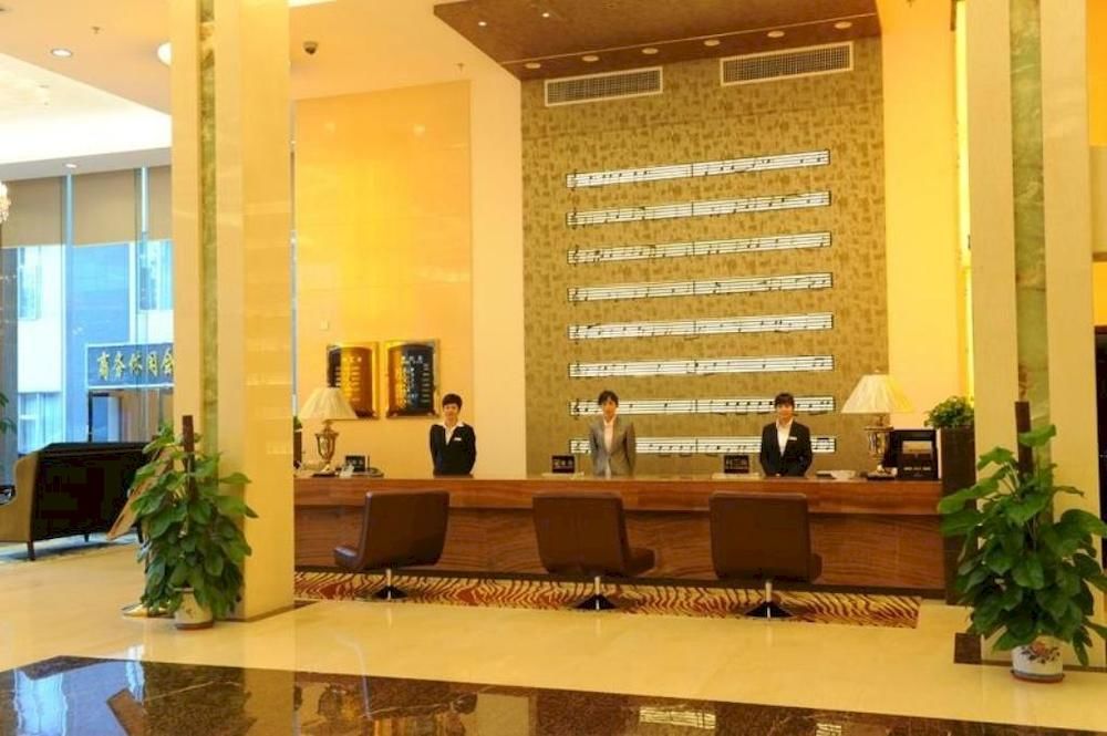 Golden Dragonball Hotel Guilin Buitenkant foto