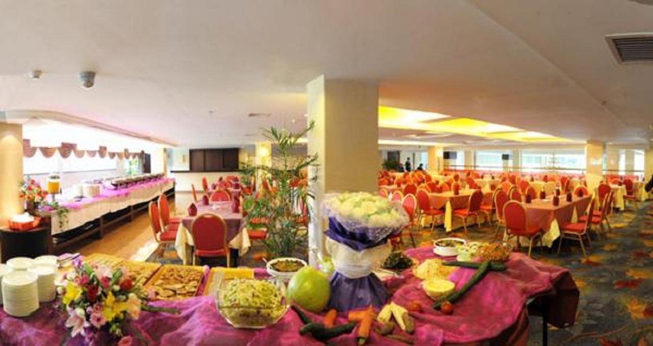 Golden Dragonball Hotel Guilin Buitenkant foto